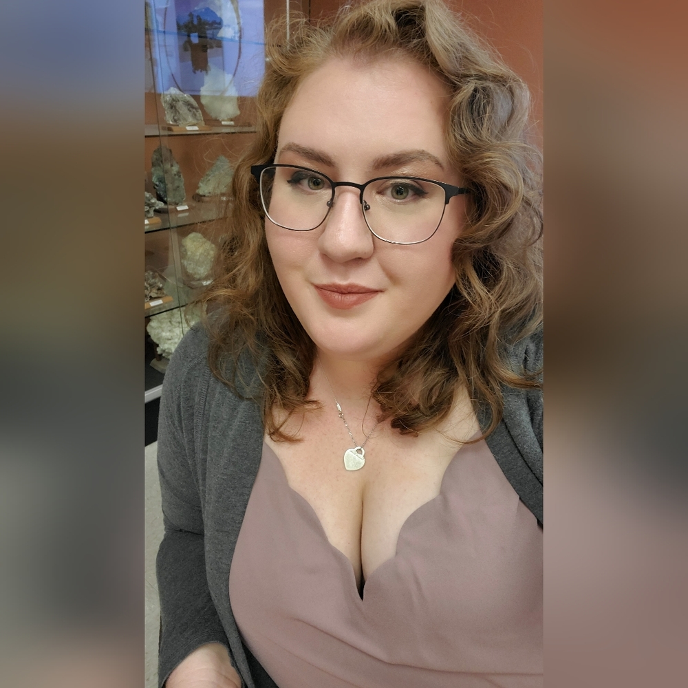 Meet your Posher, Georgia
